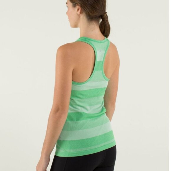 Lululemon Run Swiftly Tech Racerback Tank Green Size 6 or 8 - Picture 3 of 10